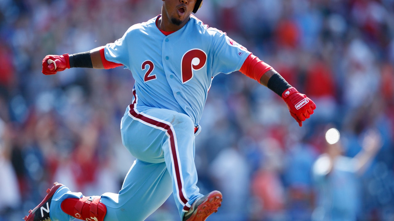 Bamboozled! Segura's 3-run HR lifts Phillies over Mets 6-3